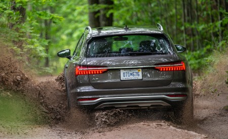 2020 Audi A6 allroad (US-Spec) Off-Road Wallpapers 450x275 (16)