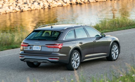 2020 Audi A6 allroad (US-Spec) Rear Three-Quarter Wallpapers 450x275 (10)