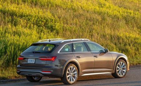 2020 Audi A6 allroad (US-Spec) Rear Three-Quarter Wallpapers 450x275 (23)