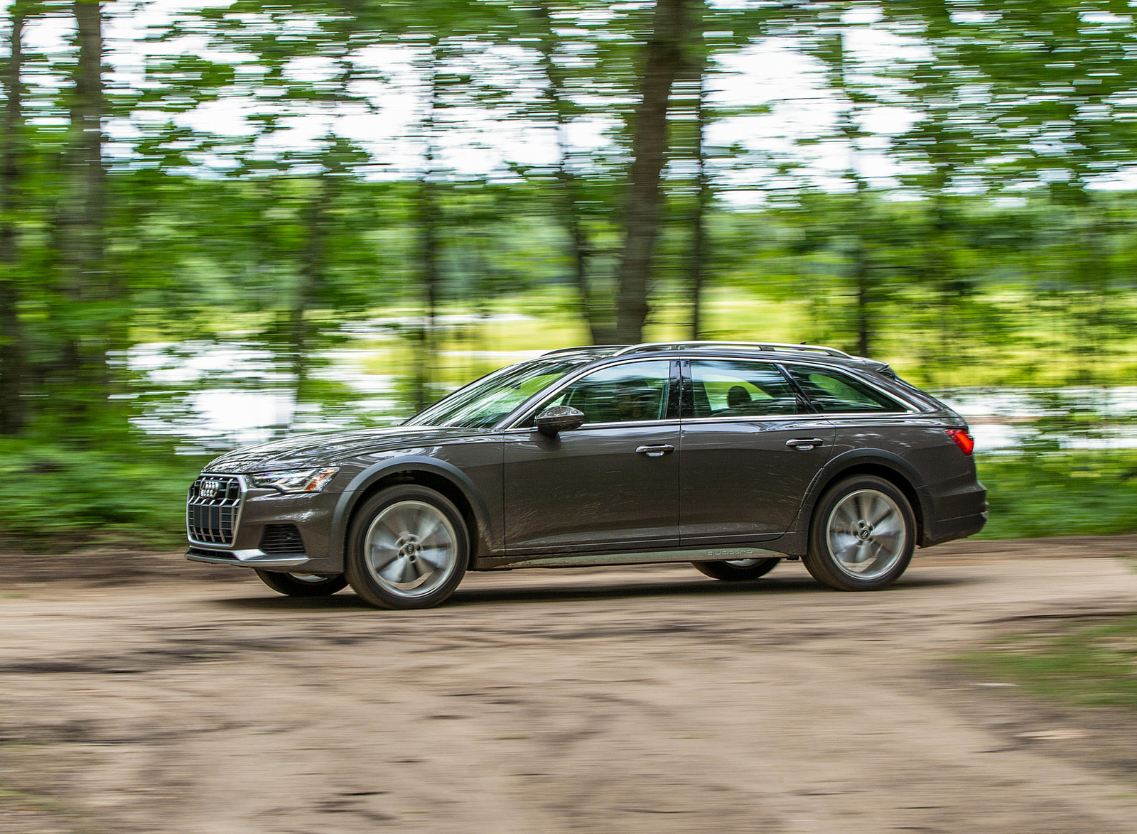 2020 Audi A6 allroad (US-Spec) Side Wallpapers (12)