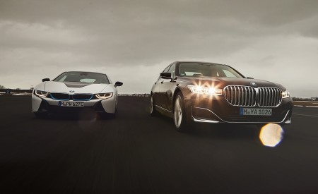 2020 BMW 7-Series 745Le Plug-In Hybrid Front Wallpapers 450x275 (76)