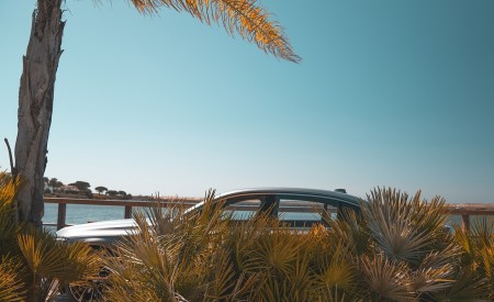 2020 BMW 7-Series 745Le xDrive Plug-In Hybrid Detail Wallpapers 450x275 (94)