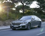 2020 BMW 7-Series 745Le xDrive Plug-In Hybrid Front Three-Quarter Wallpapers 150x120