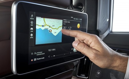 2020 BMW 7-Series 745Le xDrive Plug-In Hybrid Interior Detail Wallpapers  450x275 (59)