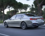 2020 BMW 7-Series 745Le xDrive Plug-In Hybrid Rear Three-Quarter Wallpapers 150x120