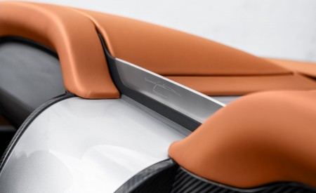 2020 Rolls-Royce Dawn Silver Bullet Interior Detail Wallpapers 450x275 (13)