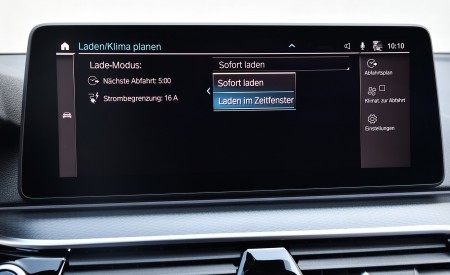 2021 BMW 545e xDrive Central Console Wallpapers  450x275 (79)