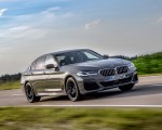 2021 BMW 545e xDrive Front Three-Quarter Wallpapers 150x120 (9)