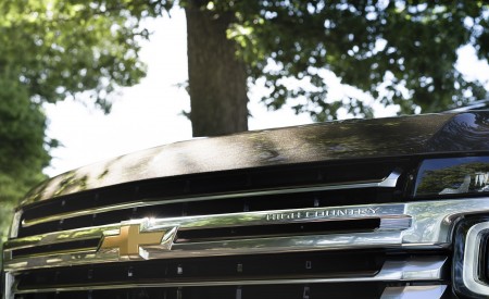 2021 Chevrolet Tahoe High Country Grill Wallpapers 450x275 (15)