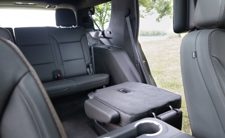2021 Chevrolet Tahoe High Country Interior Seats Wallpapers 450x275 (21)