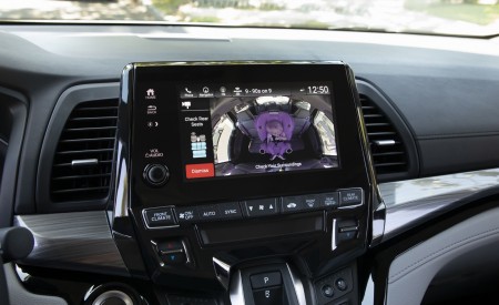 2021 Honda Odyssey Central Console Wallpapers 450x275 (55)