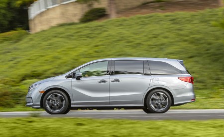 2021 Honda Odyssey Side Wallpapers 450x275 (16)