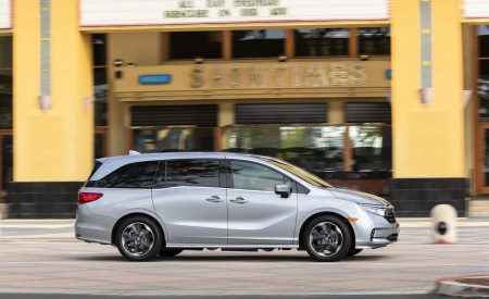2021 Honda Odyssey Side Wallpapers 450x275 (19)