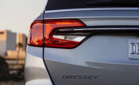 2021 Honda Odyssey Tail Light Wallpapers 450x275 (45)