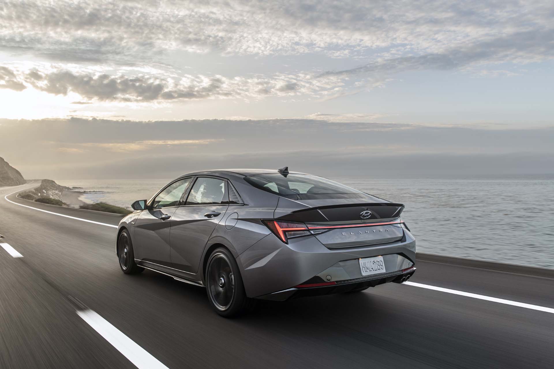 2021 Hyundai Elantra N Line Rear Three-Quarter Wallpapers (5)