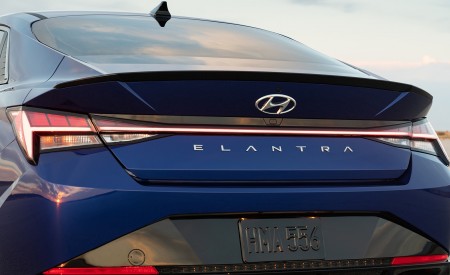 2021 Hyundai Elantra N Line Spoiler Wallpapers 450x275 (85)