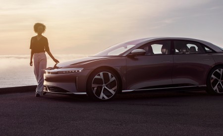 2021 Lucid Air Front Three-Quarter Wallpapers 450x275 (5)