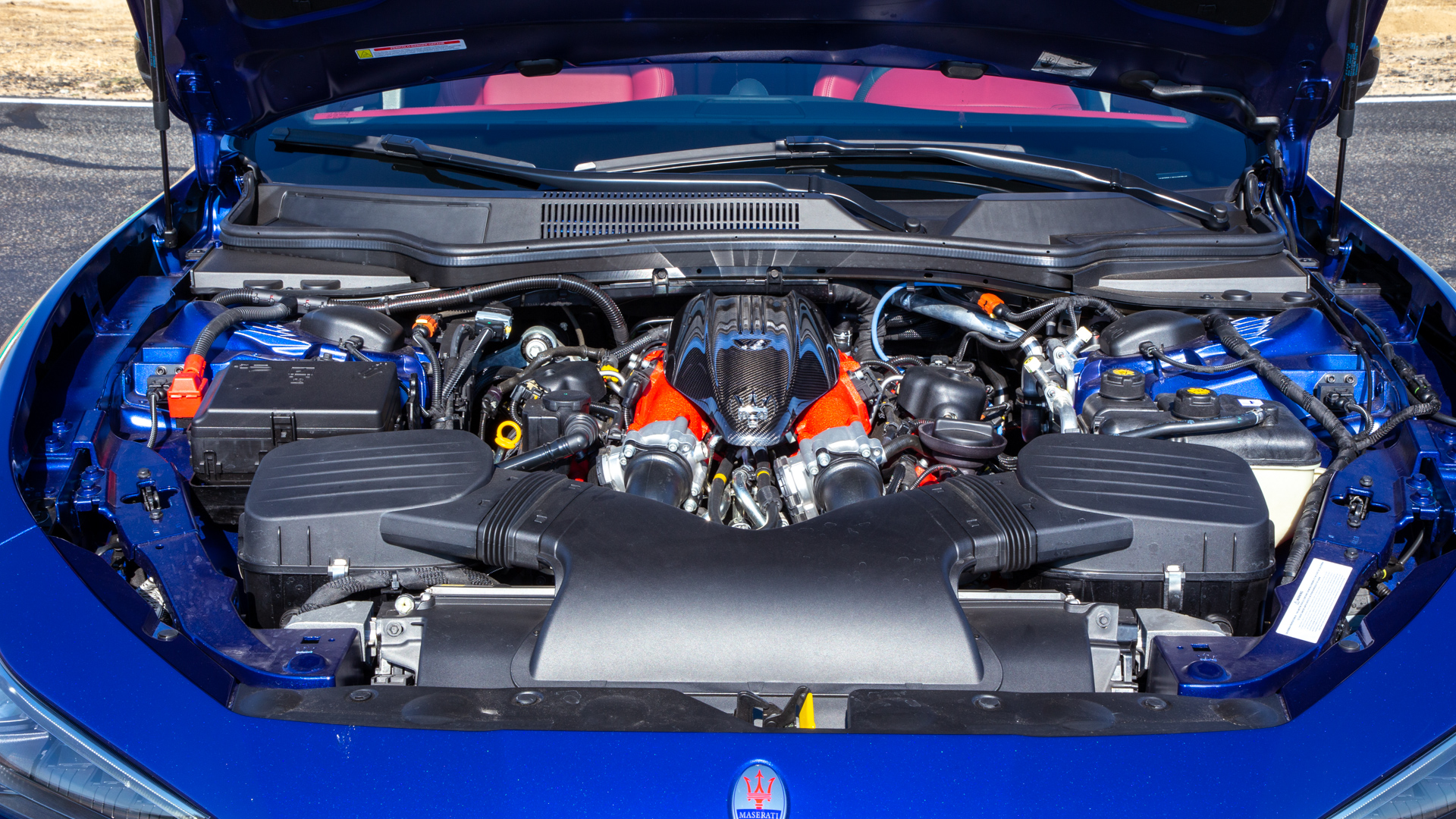 2021 Maserati Ghibli Trofeo Engine Wallpapers (13)
