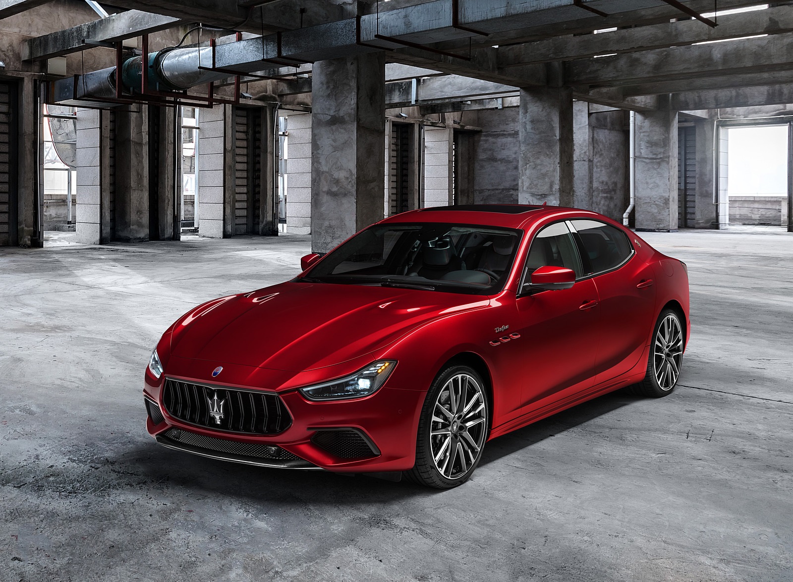 2021 Maserati Ghibli Trofeo Front Three-Quarter Wallpapers (4)