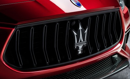 2021 Maserati Ghibli Trofeo Grill Wallpapers 450x275 (22)