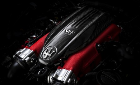 2021 Maserati Levante Trofeo Engine Wallpapers 450x275 (12)