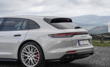 2021 Porsche Panamera GTS Sport Turismo (Color: Crayon) Detail Wallpapers 450x275 (45)