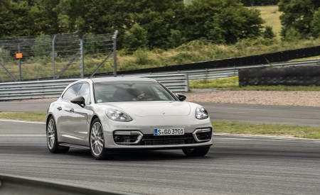 2021 Porsche Panamera GTS Sport Turismo (Color: Crayon) Front Three-Quarter Wallpapers 450x275 (25)