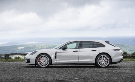2021 Porsche Panamera GTS Sport Turismo (Color: Crayon) Side Wallpapers 450x275 (39)
