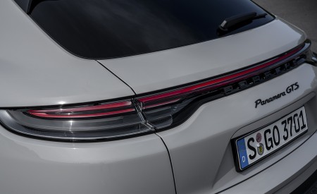 2021 Porsche Panamera GTS Sport Turismo (Color: Crayon) Tail Light Wallpapers 450x275 (41)