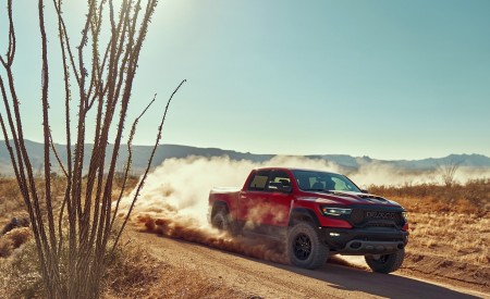 2021 Ram 1500 TRX Front Three-Quarter Wallpapers  450x275 (4)