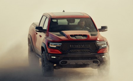 2021 Ram 1500 TRX Front Wallpapers 450x275 (2)
