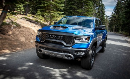 2021 Ram 1500 TRX Front Wallpapers 450x275 (22)