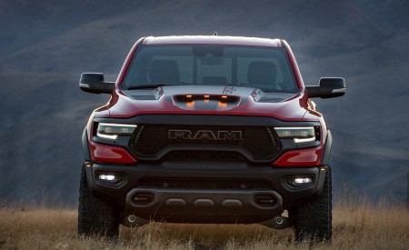 2021 Ram 1500 TRX Front Wallpapers 450x275 (43)