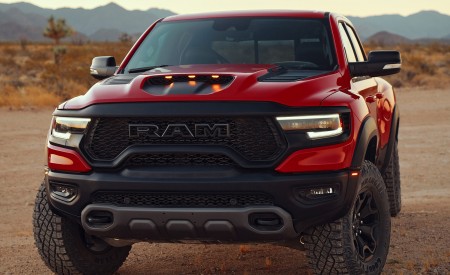 2021 Ram 1500 TRX Front Wallpapers 450x275 (15)