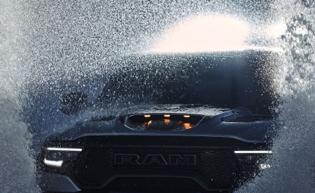 2021 Ram 1500 TRX Launch Edition Front Wallpapers 450x275 (31)