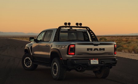2021 Ram 1500 TRX Launch Edition Rear Three-Quarter Wallpapers 450x275 (18)