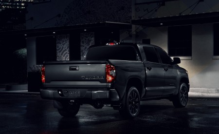 2021 Toyota Tundra Nightshade Special Edition Rear Three-Quarter Wallpapers 450x275 (10)