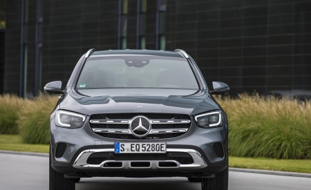 2020 Mercedes-Benz GLC 350e 4MATIC EQ Power (Color: Selenite Grey Metallic; EU-Spec) Front Wallpapers 450x275 (3)