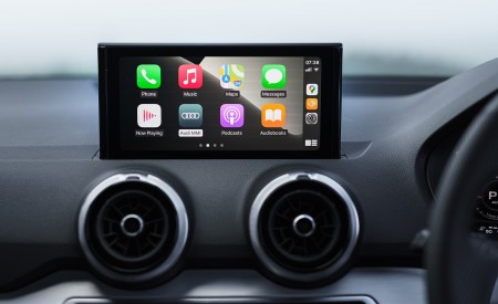 2021 Audi Q2 35 TFSI (UK-Spec) Central Console Wallpapers  450x275 (173)