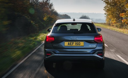 2021 Audi Q2 35 TFSI (UK-Spec) Rear Wallpapers  450x275 (103)