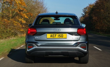 2021 Audi Q2 35 TFSI (UK-Spec) Rear Wallpapers  450x275 (108)
