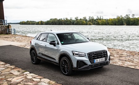 2021 Audi Q2 (Color: Arrow Gray) Front Three-Quarter Wallpapers  450x275 (16)