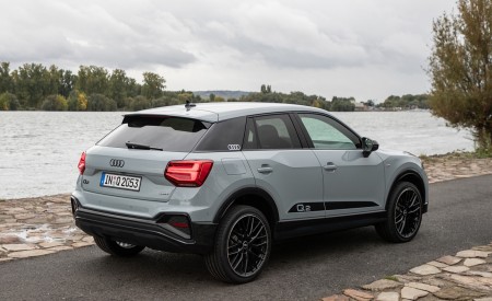 2021 Audi Q2 (Color: Arrow Gray) Rear Three-Quarter Wallpapers  450x275 (19)