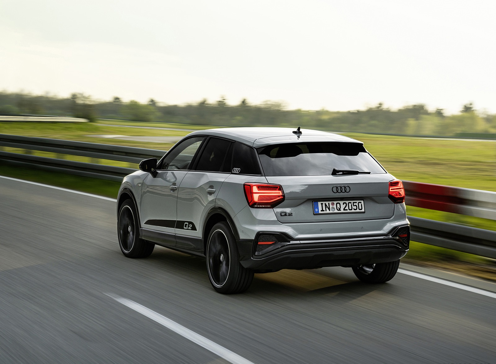 2021 Audi Q2 (Color: Arrow Gray) Rear Three-Quarter Wallpapers  (8)