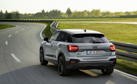 2021 Audi Q2 (Color: Arrow Gray) Rear Three-Quarter Wallpapers 450x275 (9)