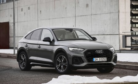 2021 Audi Q5 Sportback (Color: Daytona Grey) Front Three-Quarter Wallpapers 450x275 (36)