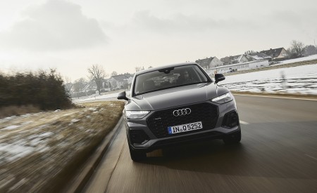 2021 Audi Q5 Sportback (Color: Daytona Grey) Front Wallpapers 450x275 (31)
