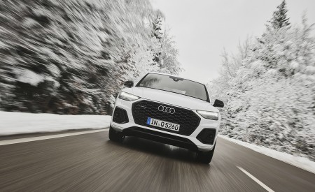 2021 Audi Q5 Sportback (Color: Glacier White) Front Wallpapers 450x275 (5)