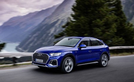 2021 Audi Q5 Sportback (Color: Ultra Blue) Front Three-Quarter Wallpapers  450x275 (55)