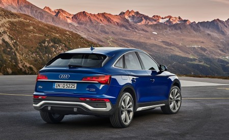 2021 Audi Q5 Sportback Rear Three-Quarter Wallpapers 450x275 (131)